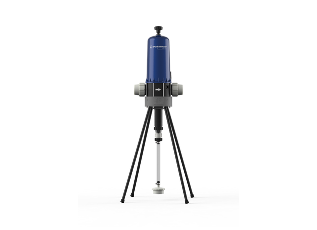 Dosatron D20WL2 high flow water-powered dosing pump with 0.2-2% chemical dosing capacity, shown in a clear image.