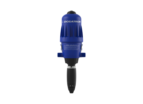 Dosatron D3RE2VF water-powered dosing pump with 0.2-2% capacity, used for precise liquid dosing in various applications.